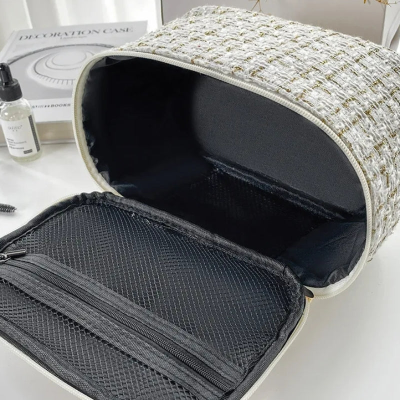 Große weiche Kosmetiktasche
