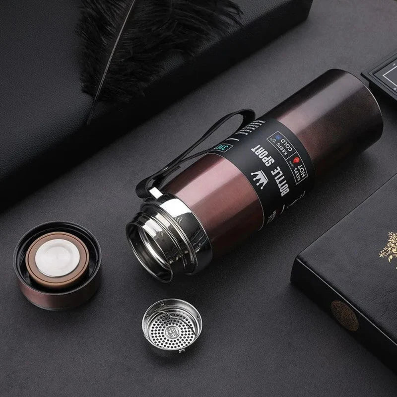 Thermoskanne mit Teefilter