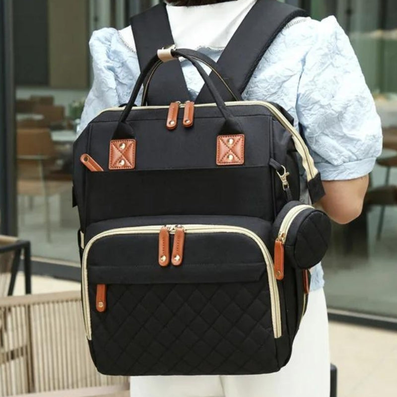 Faltbarer Wickelrucksack mit Babybett