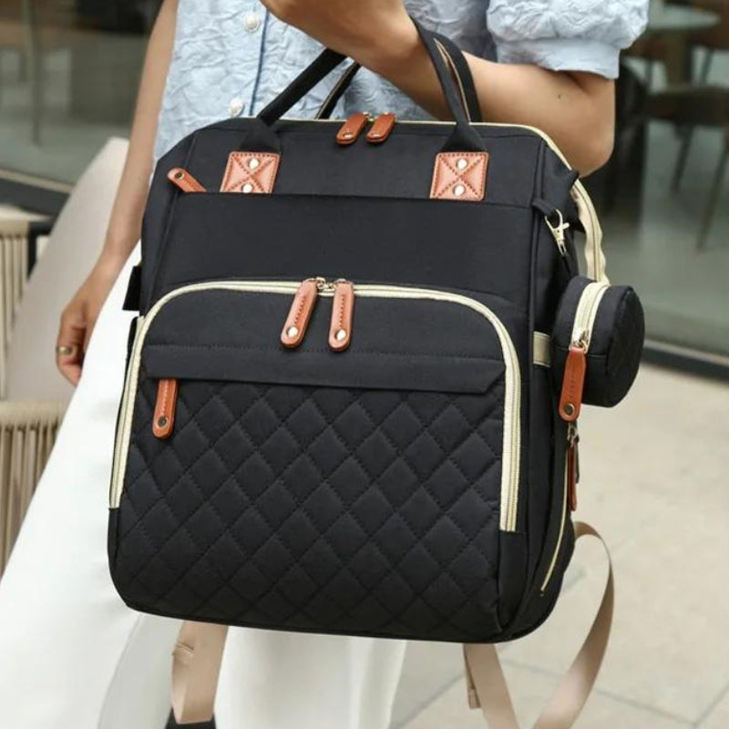 Faltbarer Wickelrucksack mit Babybett