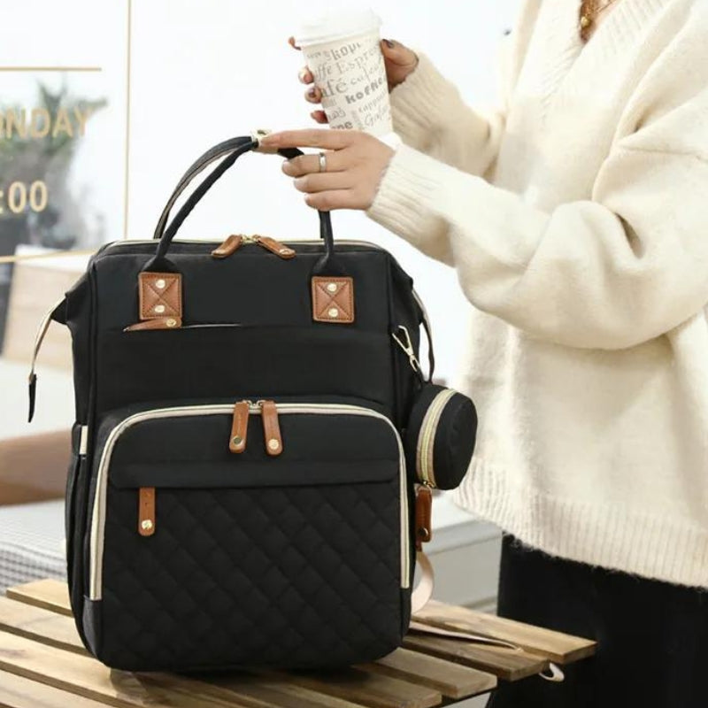 Faltbarer Wickelrucksack mit Babybett
