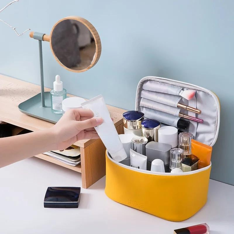 trousse de toilette pour maquillage