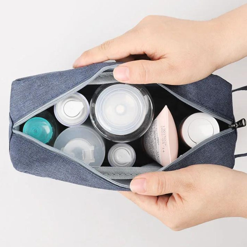 trousse de toilette brodée prénom